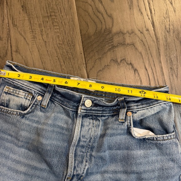 We The Free Distressed Ripped Frayed Hem Jeans Size 27 Light Wash Denim - Picture 6 of 13